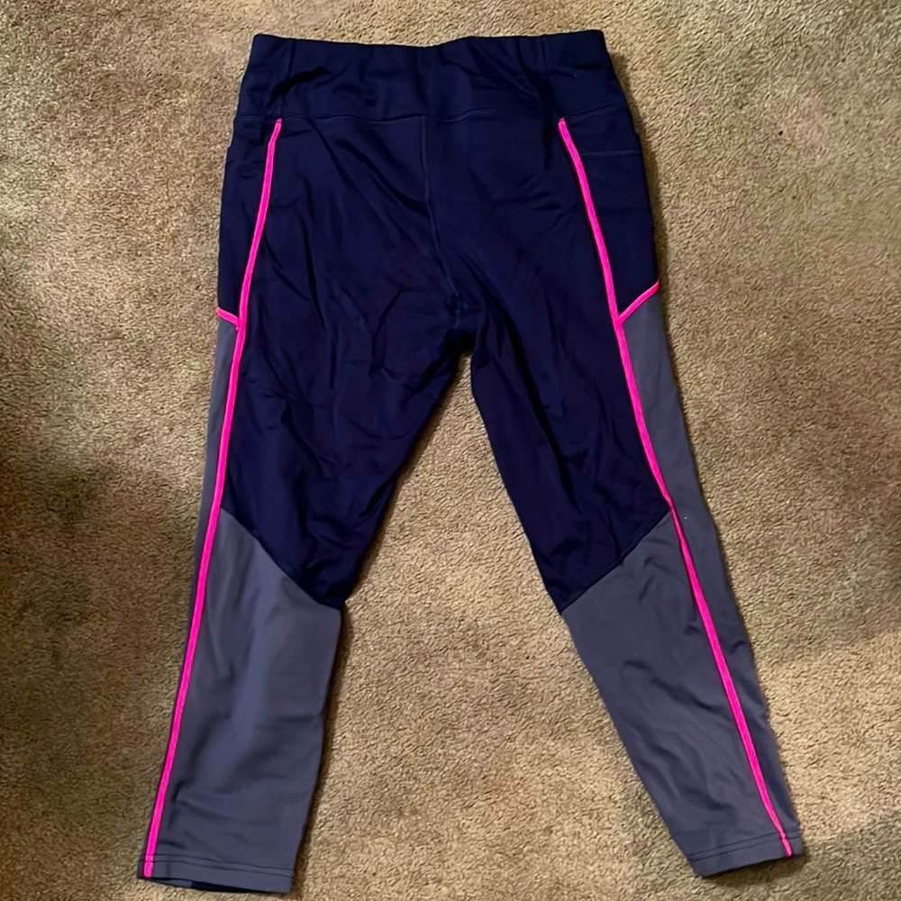 Avia Capri Sports Leggings